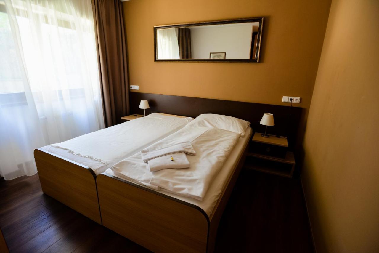 Hotel Zamek Berchtold Strančice Eksteriør bilde